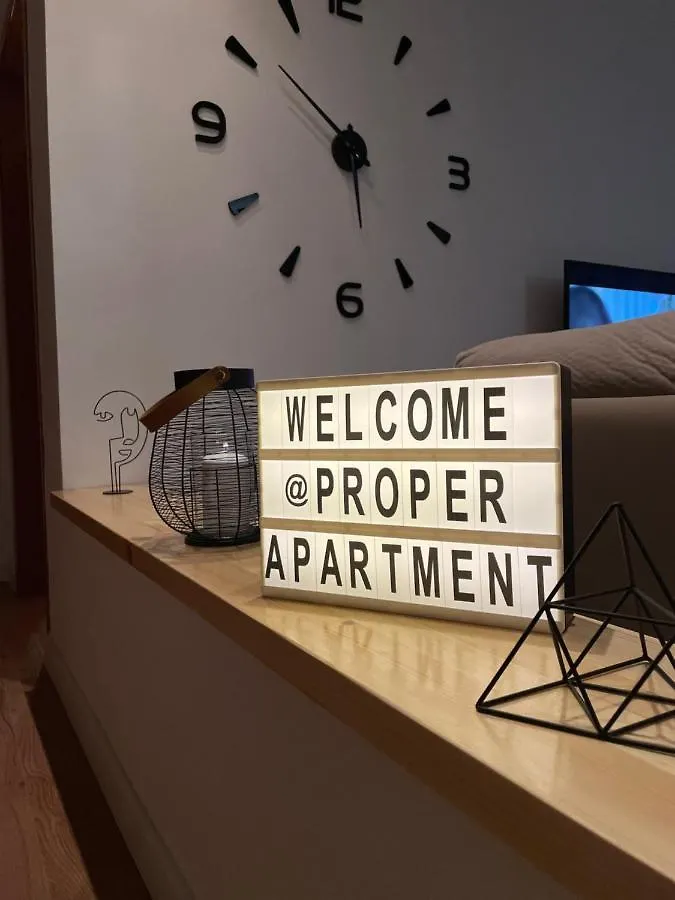 Proper Apartment 1 Tiran